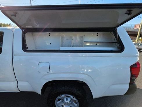Used 2021 Toyota Tacoma SR image 30