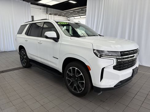 Used 2022 Chevrolet Tahoe RST w/ Sport Performance Package image 4