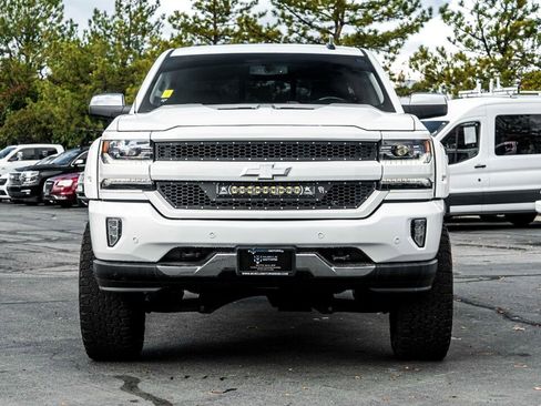 Used 2018 Chevrolet Silverado 1500 LTZ Z71 w/ LTZ Plus Package image 4