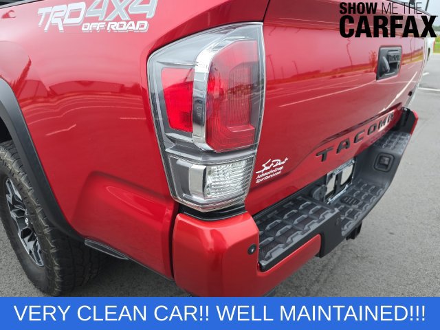 Used 2022 Toyota Tacoma TRD Off-Road w/ Technology Package AWD/4WD image 27