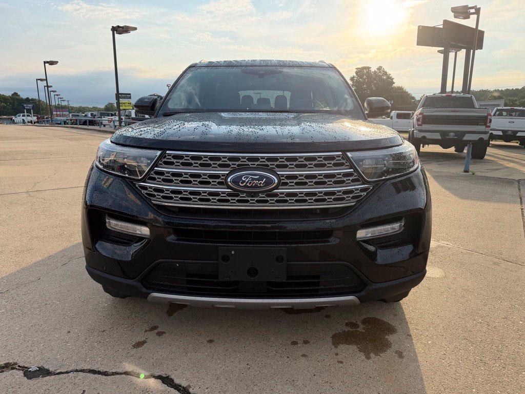 Used 2023 Ford Explorer Limited w/ Limited Technology Package AWD/4WD image 9