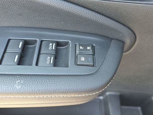Used 2022 Honda Ridgeline Sport image 21