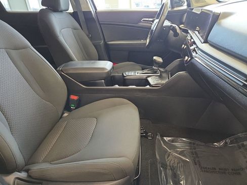 Used 2026 Kia Sportage LX image 20