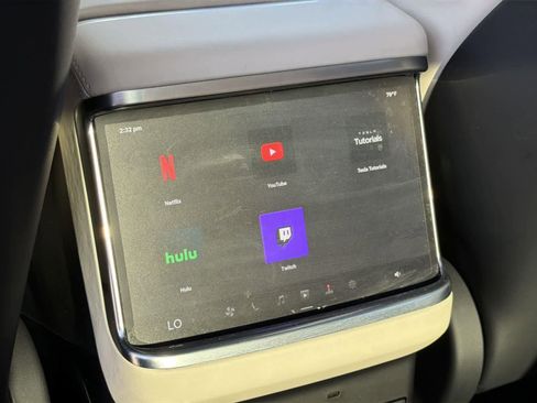 Used 2023 Tesla Model X Plaid image 28