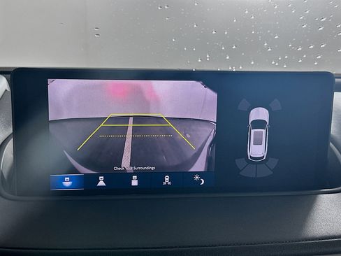 Used 2023 Acura MDX SH-AWD w/ Technology Package image 23