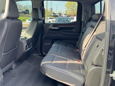 Used 2023 GMC Sierra 1500 Denali AWD/4WD image 10