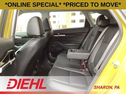Used 2024 Kia Seltos SX w/ SX Sunroof Package AWD/4WD image 16