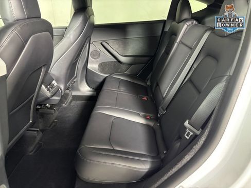 Used 2023 Tesla Model Y Long Range AWD/4WD image 26