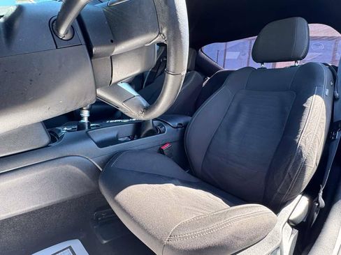 Used 2017 Ford Mustang GT RWD image 27