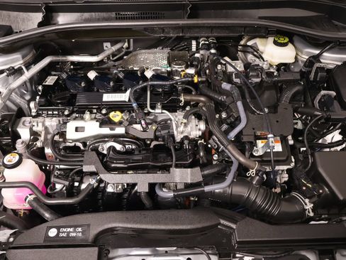 Used 2025 Toyota Corolla Cross AWD Hybrid image 18