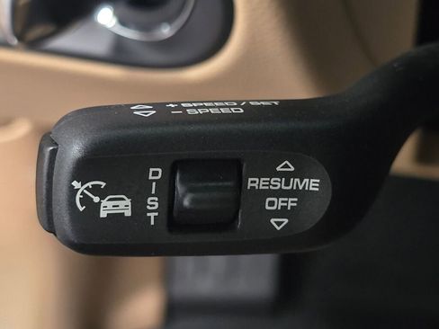 New 2026 Porsche Macan AWD/4WD image 42