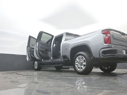 Used 2024 Chevrolet Silverado 2500 High Country w/ High Country Premium Package AWD/4WD image 49