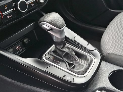 Used 2021 Kia Soul LX FWD image 15