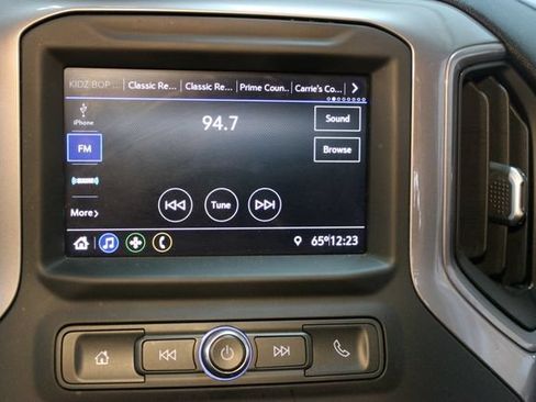 Used 2021 Chevrolet Silverado 1500 Custom AWD/4WD image 23