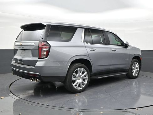 Used 2024 Chevrolet Tahoe High Country RWD image 5