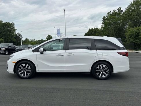Certified 2025 Honda Odyssey EX-L image 27