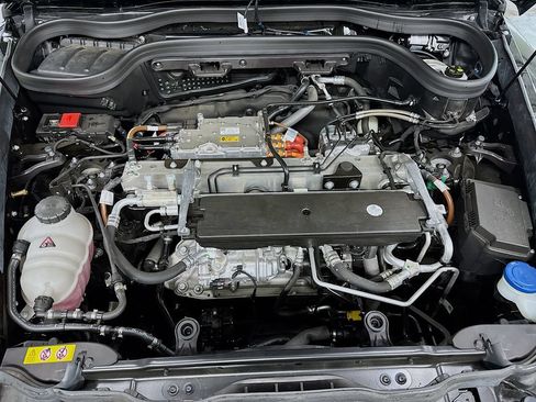 Certified 2025 Mercedes-Benz G 580 w/ EQ Technology image 36