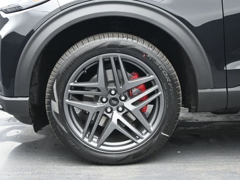 New 2026 Ford Explorer ST-Line w/ ST-Line Street Pack image 31