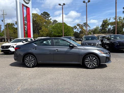 New 2026 Nissan Altima 2.5 SV FWD image 28