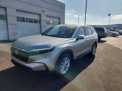Used 2024 Honda CR-V EX image 2