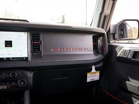 New 2026 Ford Bronco Raptor AWD/4WD image 39