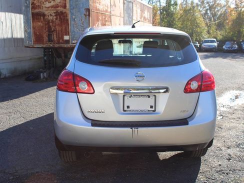 Used 2011 Nissan Rogue S image 8