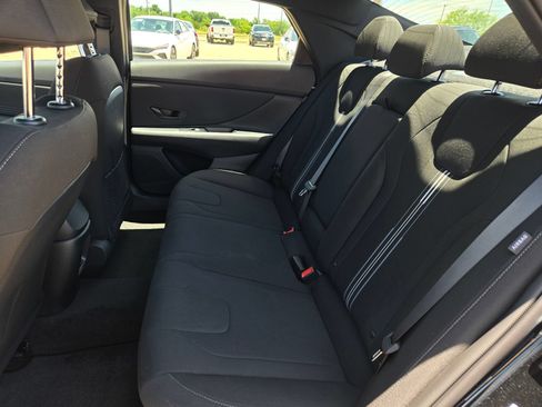 New 2026 Hyundai Elantra SEL Sport Premium FWD image 17