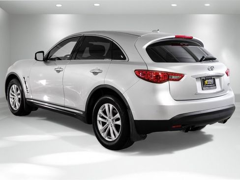 Used 2014 INFINITI QX70 2WD image 9