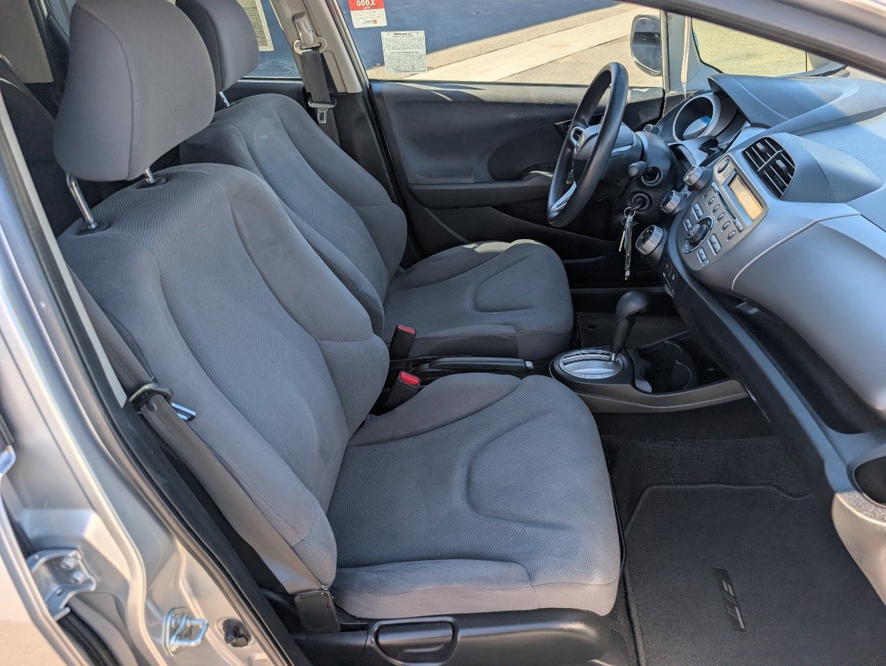 Used 2013 Honda Fit image 6