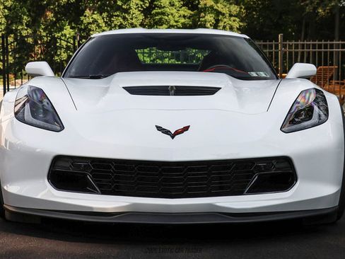 Used 2016 Chevrolet Corvette Z06 w/ 2LZ Preferred Equipment Group RWD image 17
