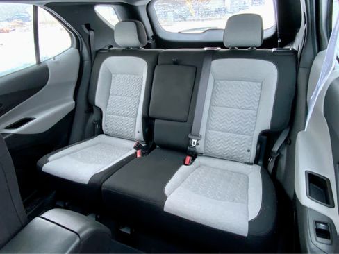 Certified 2022 Chevrolet Equinox LS image 23