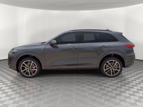New 2026 Audi Q5 Premium AWD/4WD image 2
