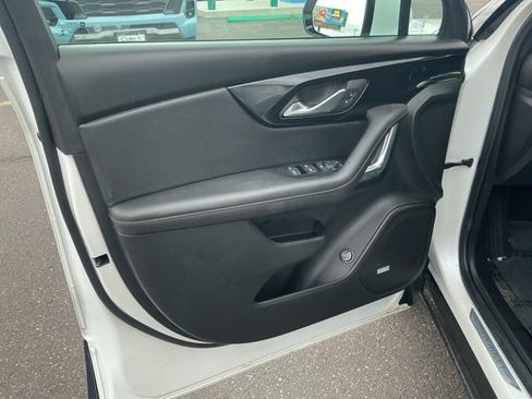 Used 2023 Chevrolet Blazer Premier image 12