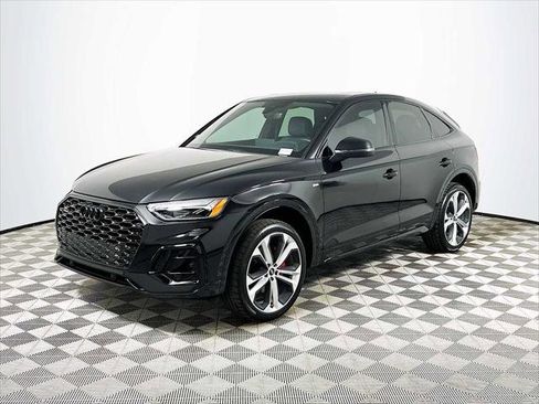 Certified 2025 Audi Q5 2.0T Premium Plus w/ Premium Plus Package AWD/4WD image 3