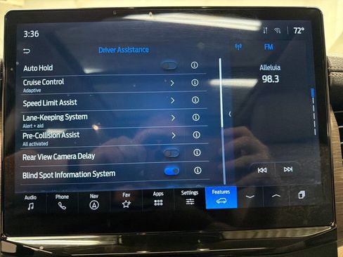 Certified 2024 Ford Expedition Limited image 30