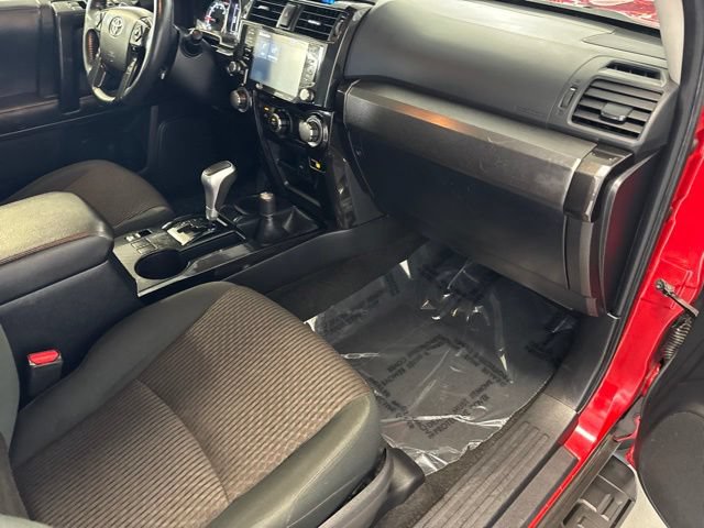 Used 2021 Toyota 4Runner TRD Off-Road AWD/4WD image 28