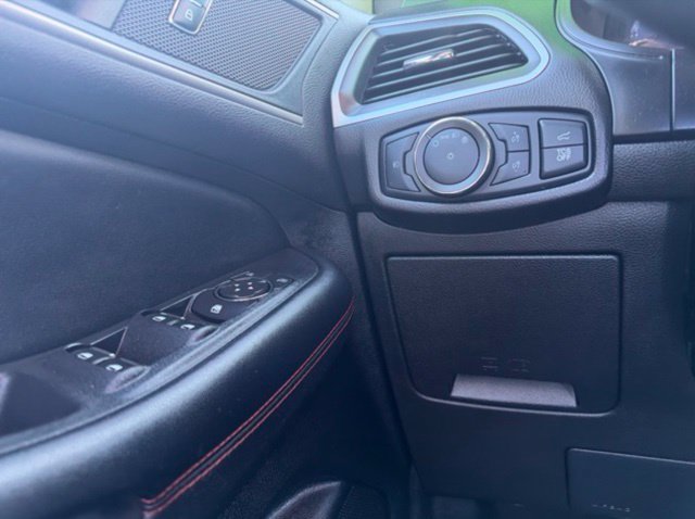 Used 2022 Ford Edge ST-Line AWD/4WD image 20