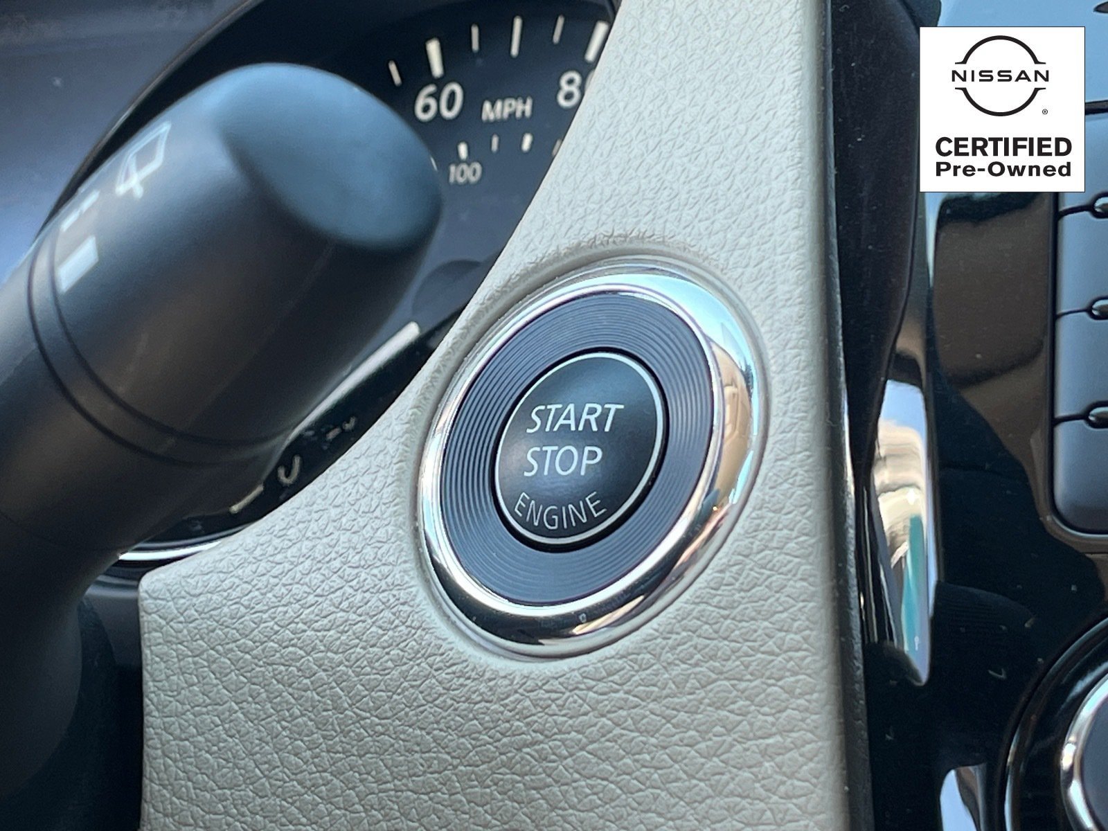 Certified 2020 Nissan Rogue SV w/ Premium Package FWD image 22