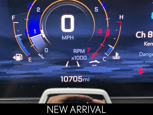 Used 2024 Chevrolet Traverse RS w/ LPO, Floor Liner Package image 31