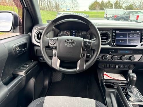 Certified 2021 Toyota Tacoma TRD Sport w/ Technology Package image 19