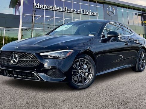 New 2026 Mercedes-Benz CLE 300 4MATIC Coupe image 2