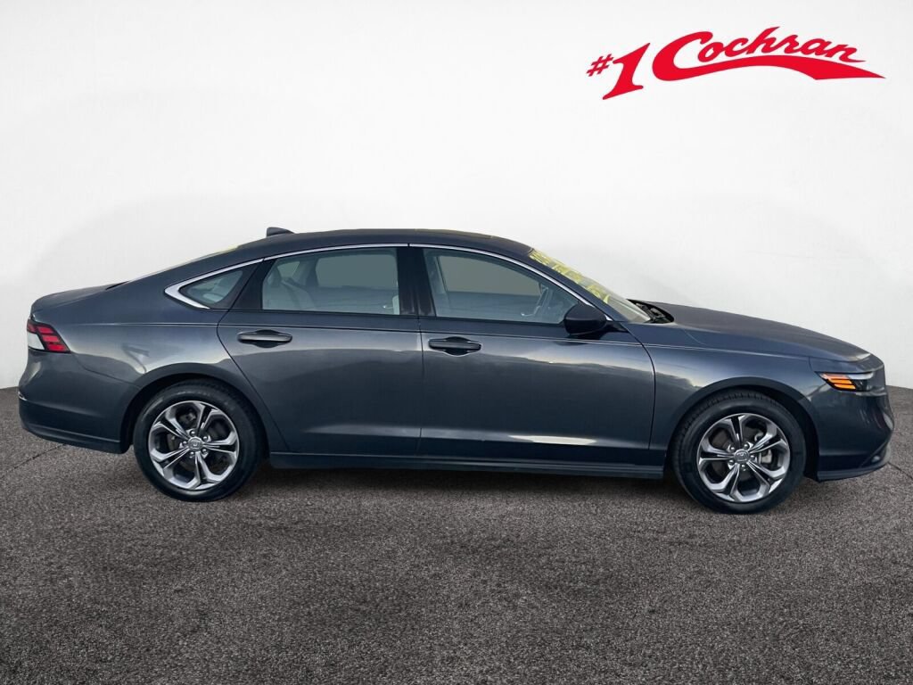 Certified 2024 Honda Accord EX image 27