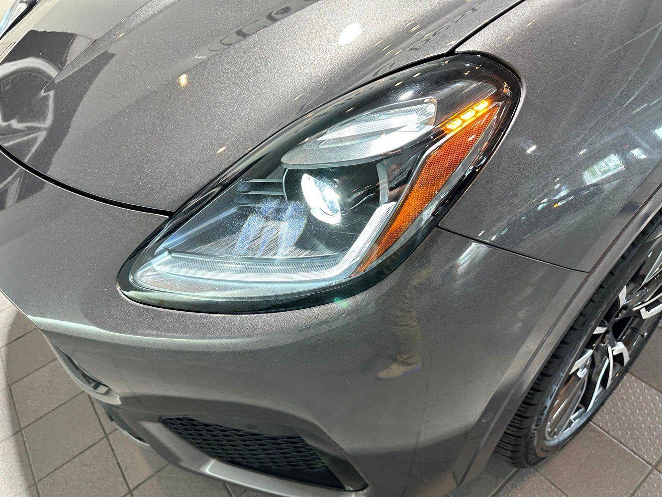 Used 2023 Maserati Grecale GT AWD/4WD image 31