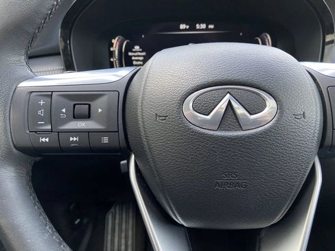 Used 2023 INFINITI QX60 Luxe w/ Cargo Package AWD/4WD image 15