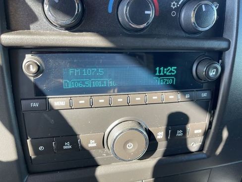 Used 2019 GMC Savana 2500 Work Van w/ Driver Convenience Package image 10