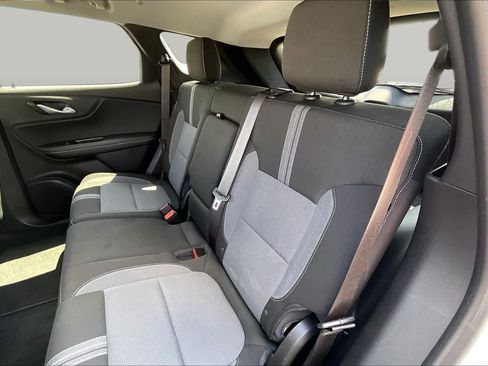 Used 2024 Chevrolet Blazer LT w/ Convenience Package FWD image 19