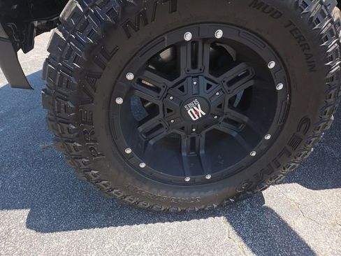 Used 2019 Ford F250 Lariat w/ Lariat Ultimate Package AWD/4WD image 10