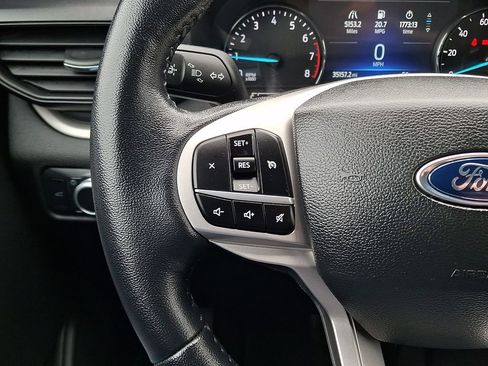 Certified 2022 Ford Explorer XLT image 20