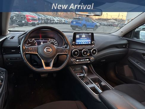 Used 2024 Nissan Sentra SV w/ All-Weather Package image 7