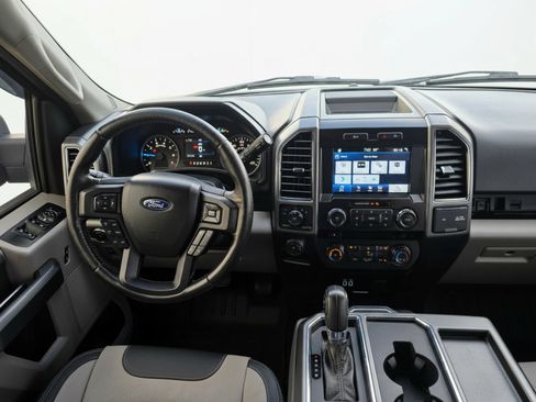 Used 2017 Ford F150 XLT w/ Equipment Group 302A Luxury RWD image 12